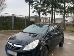 Schwarz Gebraucht 2011 Opel Corsa Kleinwagen | 5.200 € (Fairer Preis)
