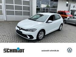 Pure white Gebraucht 2024 VW Polo Life Kleinwagen | 18.398 € (Fairer Preis)