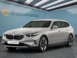 Grau Gebraucht 2025 BMW i5 Limousine | 68.799 €