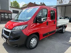 Rot Gebraucht 2020 Peugeot Boxer Van | 14.990 € (Superpreis)