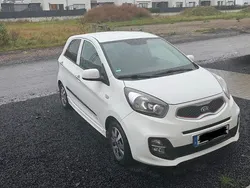 Weiß Gebraucht 2014 Kia Picanto DREAM-TEAM Edition Kleinwagen | 5.500 € (Fairer Preis)