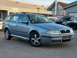 Grau Gebraucht 2003 Skoda Octavia Kombi | 999 € (Guter Preis)