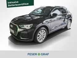 Mythosschwarz metallic Gebraucht 2022 Audi Q3 Ambiente SUV | 30.880 € (Guter Preis)