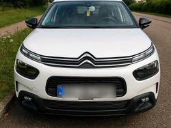 Weiß Gebraucht 2019 Citroën C4 SUV | 8.000 € (Etwas zu teuer)