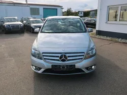 Silber Gebraucht 2014 Mercedes B220 Van / Kleinbus | 9.900 € (Guter Preis)