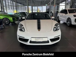 Weiss Gebraucht 2024 Porsche 718 Boxster Edition Cabrio | 76.850 € (Teuer)