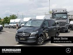 Schwarz Gebraucht 2023 Mercedes V250 Avantgarde Van / Kleinbus | 52.879 € (Guter Preis)