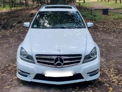 Weiß Gebraucht 2014 Mercedes C350 AMG line Kombi | 14.000 € (Fairer Preis)