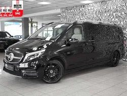 Obsidianschwarz metallic Gebraucht 2019 Mercedes V300 AMG Van / Kleinbus | 57.680 €