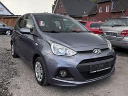 Grau Gebraucht 2017 Hyundai i10 YES! Kleinwagen | 8.700 € (Fairer Preis)