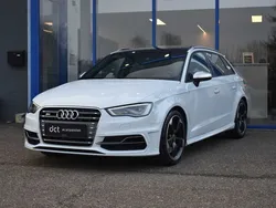 Weiß Gebraucht 2016 Audi S3 Sport Limousine | 26.900 € (Fairer Preis)