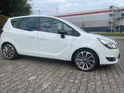Weiß Gebraucht 2014 Opel Meriva Van / Kleinbus | 6.200 € (Fairer Preis)