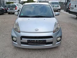 Silber Gebraucht 2005 Daihatsu Sirion Kleinwagen | 800 € (Superpreis)