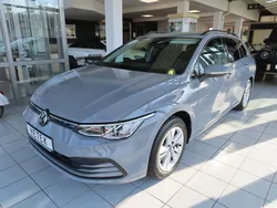 Grau Gebraucht 2022 VW Golf VIII Life Kombi | 19.980 € (Superpreis)