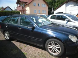 Tansanitblau metalliclack Gebraucht 2007 Mercedes C200 Kombi | 1.699 € (Superpreis)