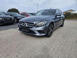 Grau Gebraucht 2020 Mercedes C300e Kombi | 21.950 € (Fairer Preis)