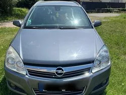 Grau Gebraucht 2007 Opel Astra Kombi | 699 € (Guter Preis)