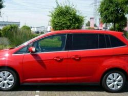 Rot Gebraucht 2011 Ford Grand C-Max Van / Kleinbus | 3.000 € (Superpreis)