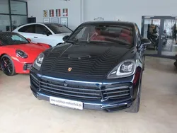 Blau Neu 2025 Porsche Cayenne Platinum Edition SUV | 95.690 €
