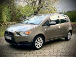 Grau Gebraucht 2008 Mitsubishi Colt Invite Van / Kleinbus | 3.490 € (Teuer)