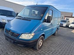 Blau Gebraucht 2005 Mercedes Sprinter Van | 3.490 € (Superpreis)