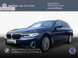 Phytonicblau metallic Gebraucht 2022 BMW 530e Luxury Line Kombi | 36.490 € (Guter Preis)