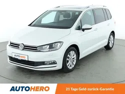 Pure white Gebraucht 2016 VW Touran Highline Van / Kleinbus | 18.660 € (Fairer Preis)