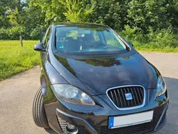 Schwarz Gebraucht 2010 Seat Altea Reference Van / Kleinbus | 4.200 € (Fairer Preis)