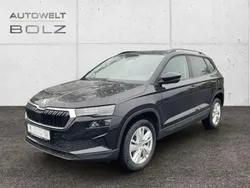Schwarz Gebraucht 2024 Skoda Karoq Selection SUV | 29.990 € (Guter Preis)