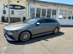 Grau Gebraucht 2024 Mercedes 220 Premium Limousine | 35.800 € (Guter Preis)