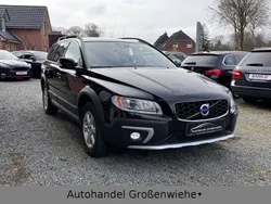 Schwarz Gebraucht 2014 Volvo XC70 Kinetic SUV | 20.999 € (Guter Preis)