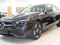 Grau Gebraucht 2022 Mercedes C300e Avantgarde Limousine | 31.900 € (Superpreis)