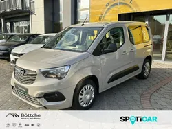 Grau Gebraucht 2022 Opel Combo Life Edition Limousine | 20.450 € (Guter Preis)