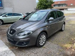 Grau Gebraucht 2015 Seat Altea XL Sun Van / Kleinbus | 3.299 € (Superpreis)