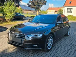 Braun Gebraucht 2014 Audi A4 Kombi | 10.500 € (Guter Preis)