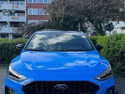 Blau Gebraucht 2024 Ford Focus ST Limousine | 35.900 € (Etwas zu teuer)