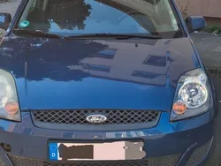 Blau Gebraucht 2007 Ford Fiesta Style Kleinwagen | 1.250 € (Fairer Preis)