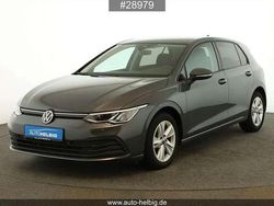 Grau Gebraucht 2020 VW Golf VIII Life Limousine | 19.149 € (Fairer Preis)