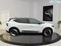 Perlmuttweiß+blackpearlschwa Gebraucht 2024 Renault Scénic Iconic Van / Kleinbus | 40.390 € (Superpreis)