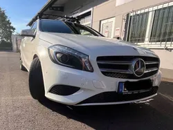 Weiß Gebraucht 2015 Mercedes A180 Urban Limousine | 14.200 € (Fairer Preis)