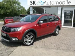 Rot Gebraucht 2020 Dacia Logan MCV Stepway Kombi | 12.950 € (Fairer Preis)