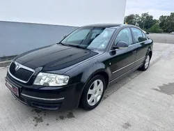 Schwarz Gebraucht 2007 Skoda Superb Exclusive Limousine | 2.850 € (Fairer Preis)