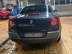 Blau Gebraucht 2007 Renault Mégane Cabriolet Cabrio | 2.500 €