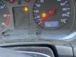 Grün Gebraucht 2001 VW Golf IV Kleinwagen | 750 € (Guter Preis)