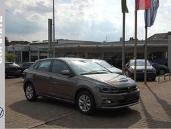 Limestone grey Gebraucht 2021 VW Polo Limousine | 17.999 € (Fairer Preis)