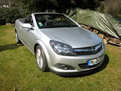 Silber metallic Gebraucht 2006 Opel Astra Cabriolet Cabrio | 11.500 €