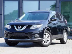 Schwarz Gebraucht 2016 Nissan X-Trail Acenta SUV | 10.000 € (Fairer Preis)