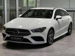 Weiß Gebraucht 2022 Mercedes CLA250 AMG line Limousine | 34.770 € (Guter Preis)