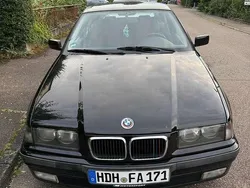 Schwarz Gebraucht 1998 BMW 316 Compact Kleinwagen | 4.000 € (Teuer)