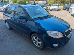 Blau Gebraucht 2010 Skoda Fabia Ambiente Kombi | 790 € (Superpreis)
